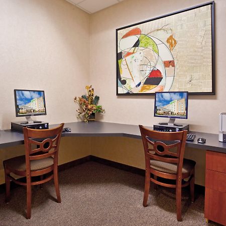 Holiday Inn Purdue - Fort Wayne By Ihg Exterior foto
