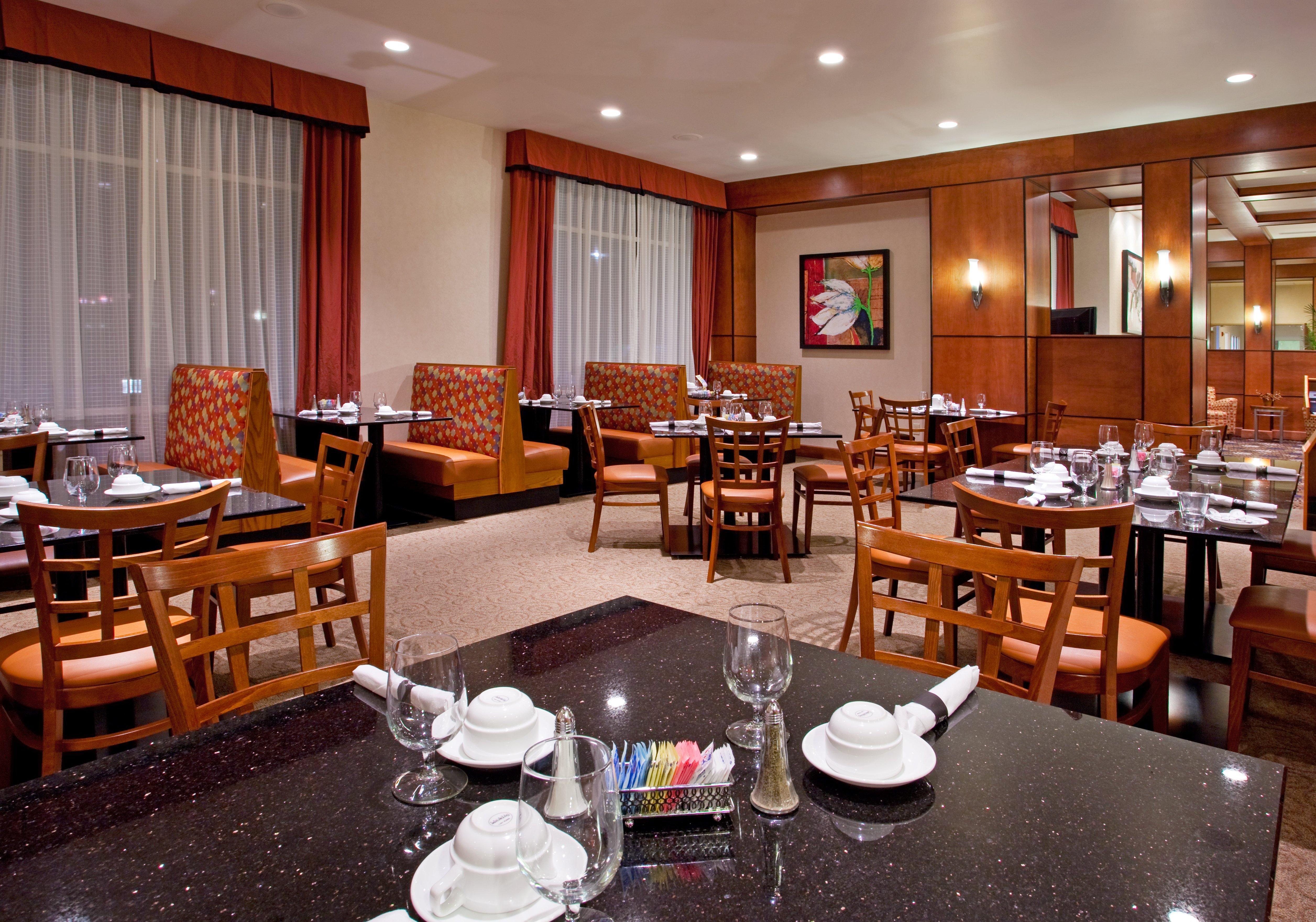 Holiday Inn Purdue - Fort Wayne By Ihg Exterior foto