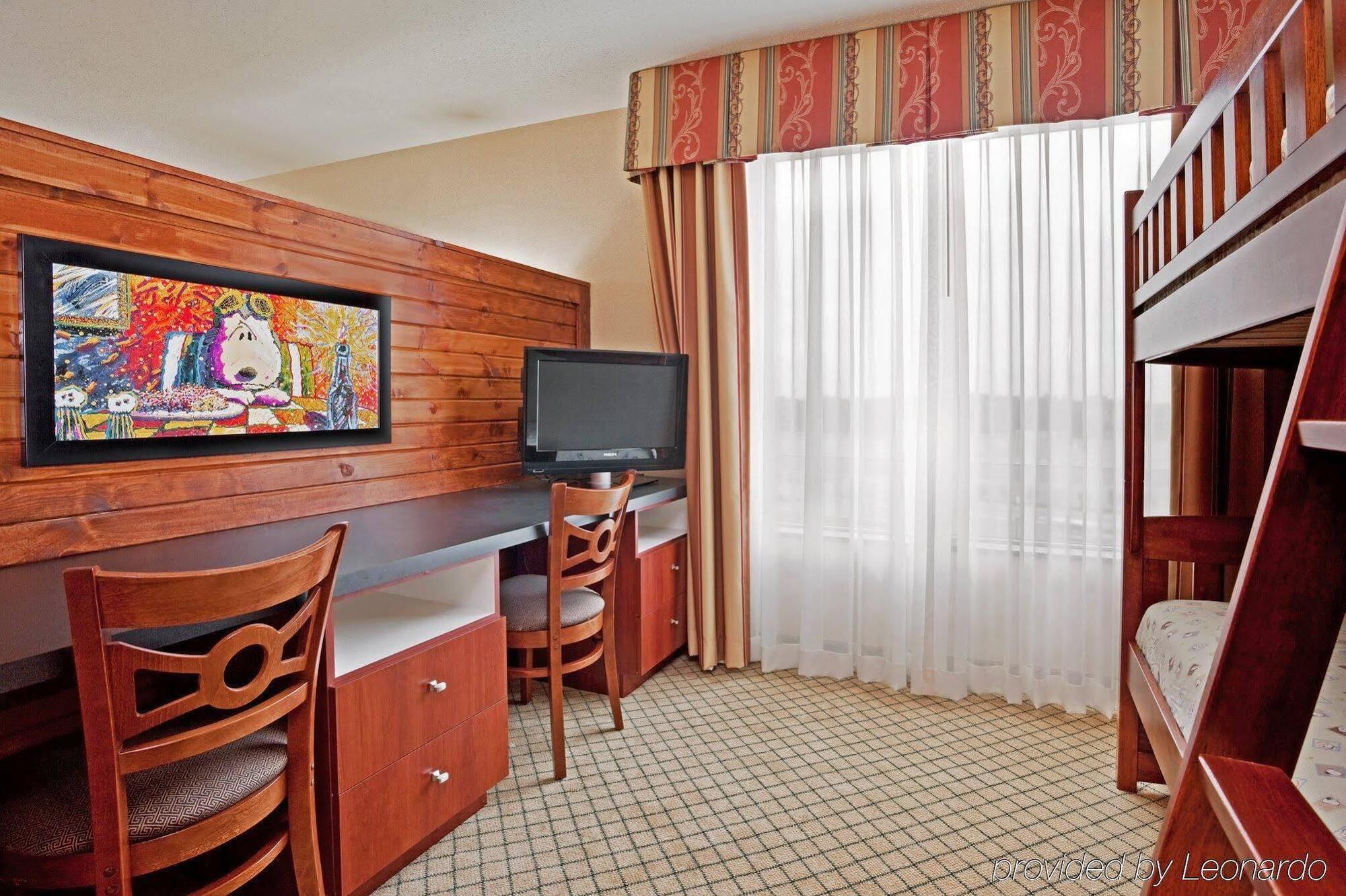 Holiday Inn Purdue - Fort Wayne By Ihg Exterior foto
